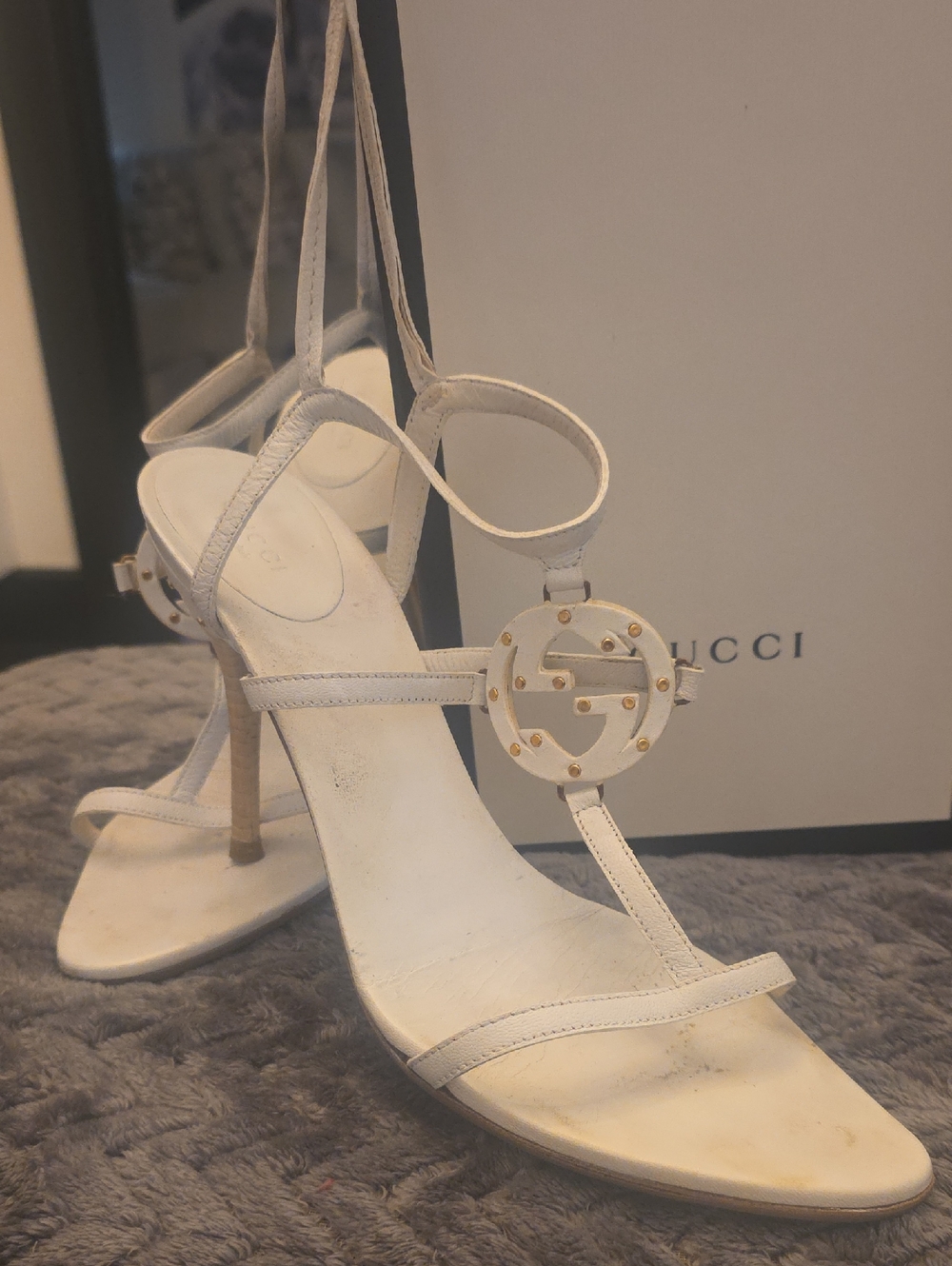 Gucci White Leather T-Strap Stiletto Sandals with Gold Logo Accent